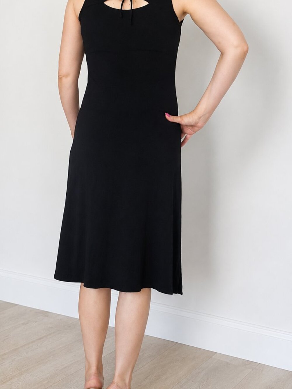 Hyba Black Sleeveless Midi Dress Back Cutout XS/S/M